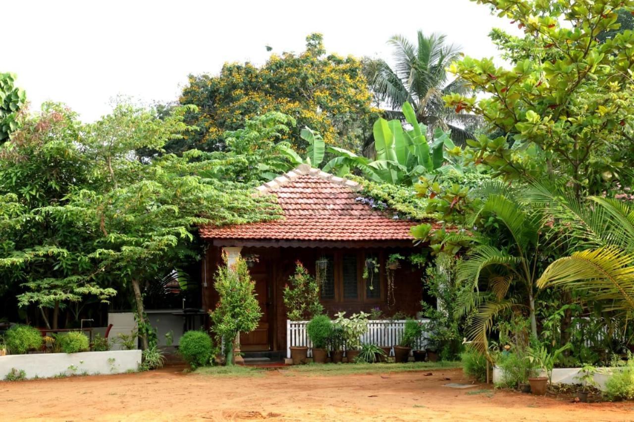Niyati Home Stay Gokarna  Buitenkant foto